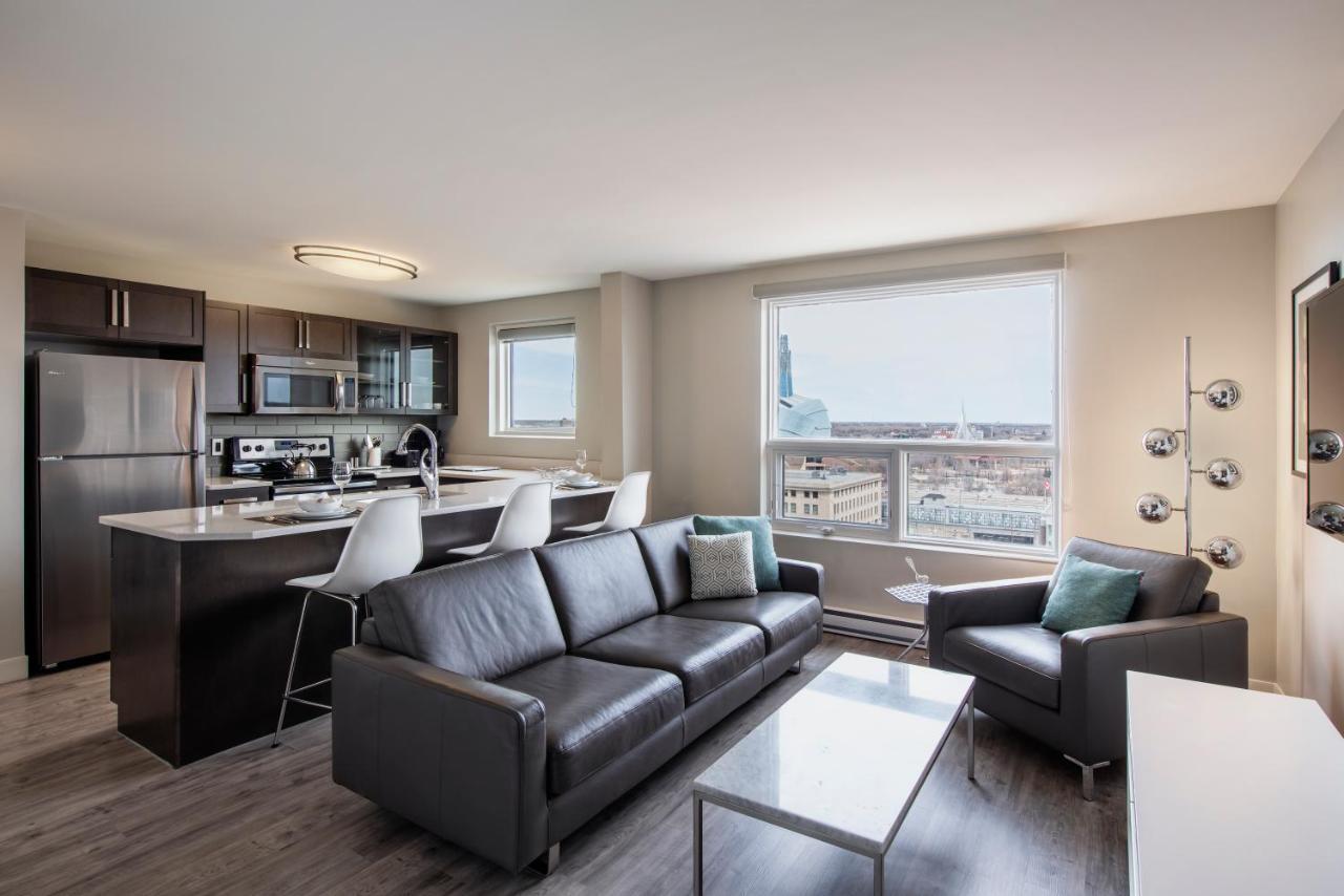 Fort Garry Place Furnished Suites Уинипег Екстериор снимка
